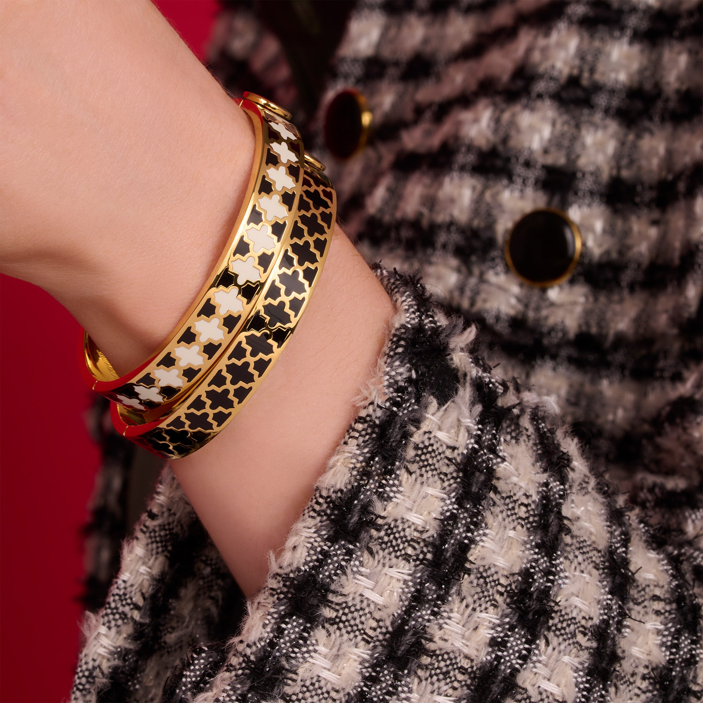 Agama Black, Cream Gold Hinged Enamel Bangle | Halcyon Days