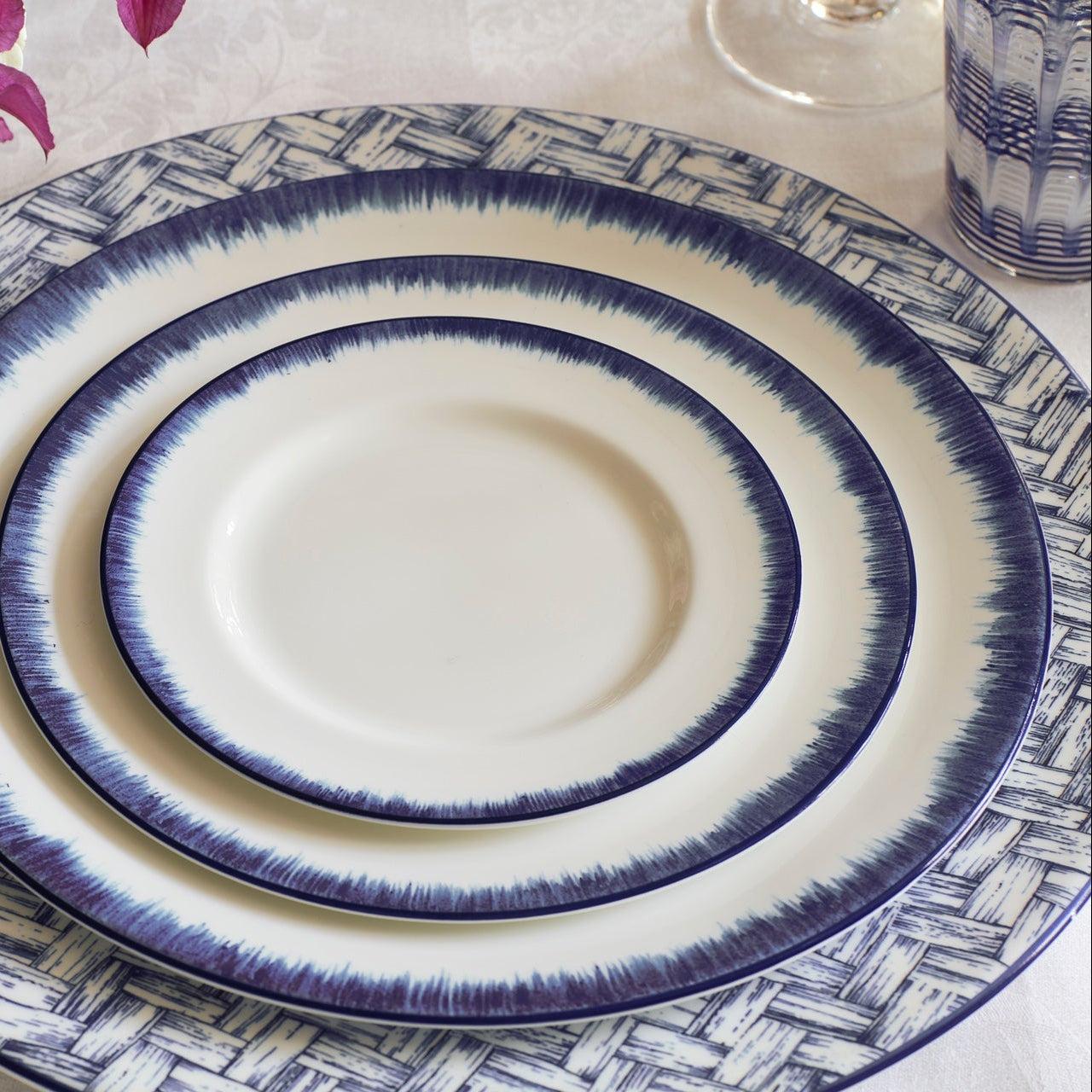 Halcyon Days Marguerite Basket Weave Plate - Thumbnail 4