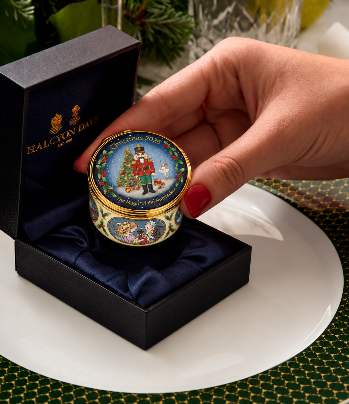 Enamel Boxes – HALCYON DAYS Enamel Boxes – HALCYON DAYS